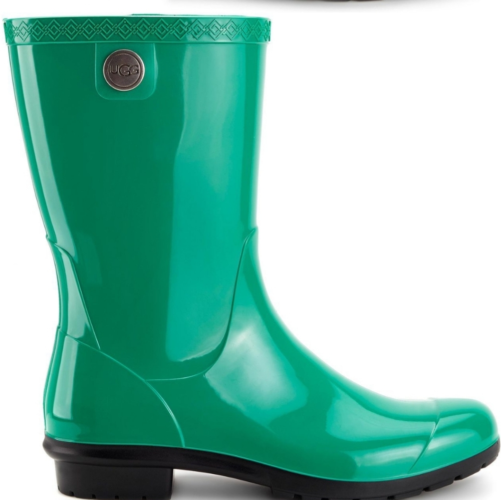 UGG Sienna in Jazz Green, size 11 women